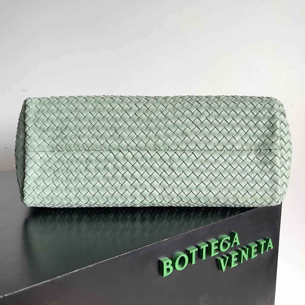 Bottega Veneta Large Cabat Bag 608811 Light Blue Lambskin leather