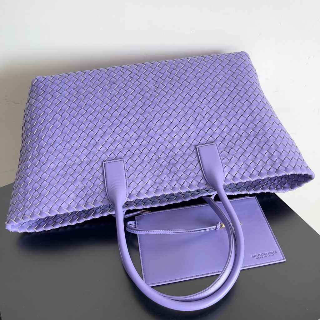 Bottega Veneta Large Cabat Bag 608811 Purple Lambskin leather