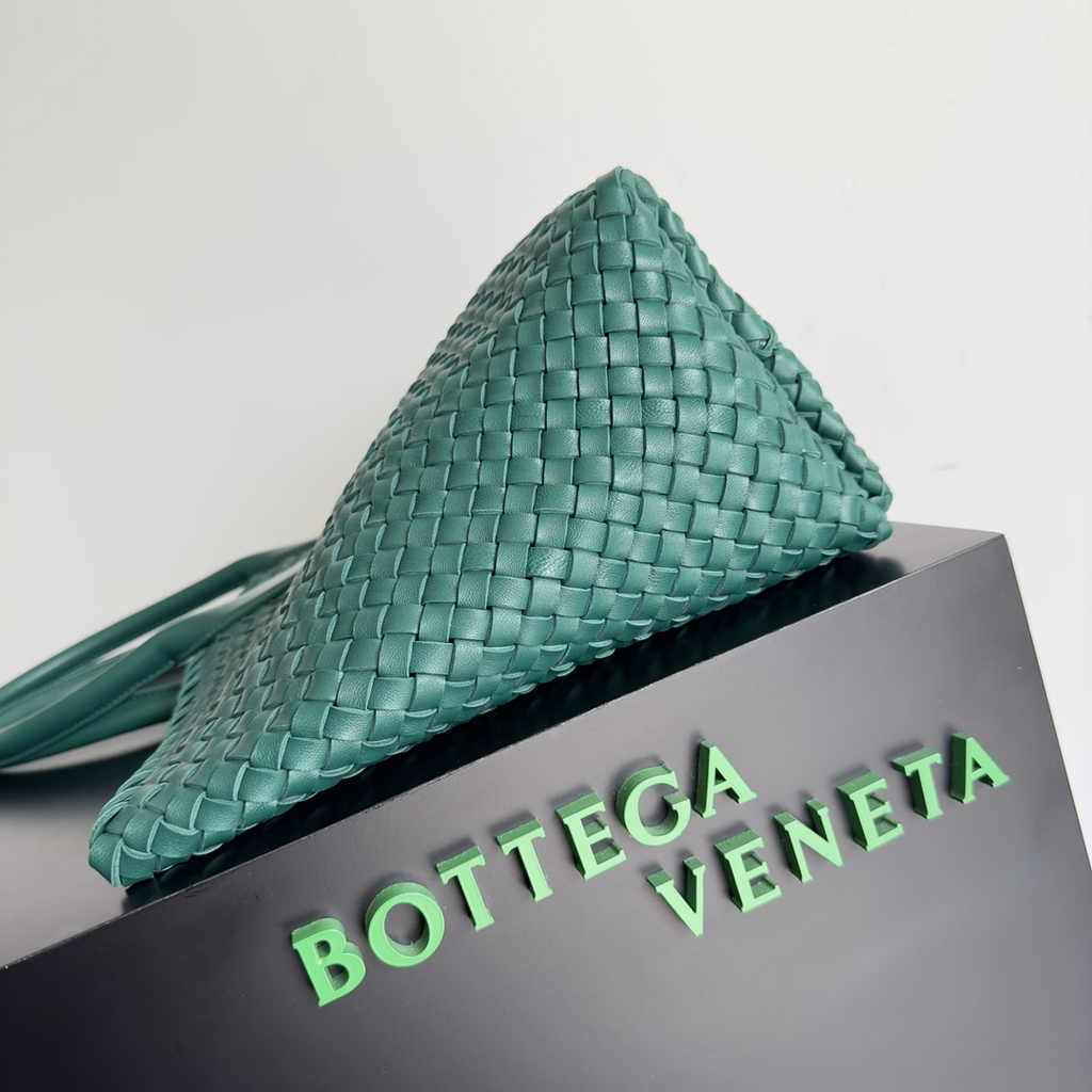 Bottega Veneta Large Cabat Bag 608811 Dark Green Lambskin leather