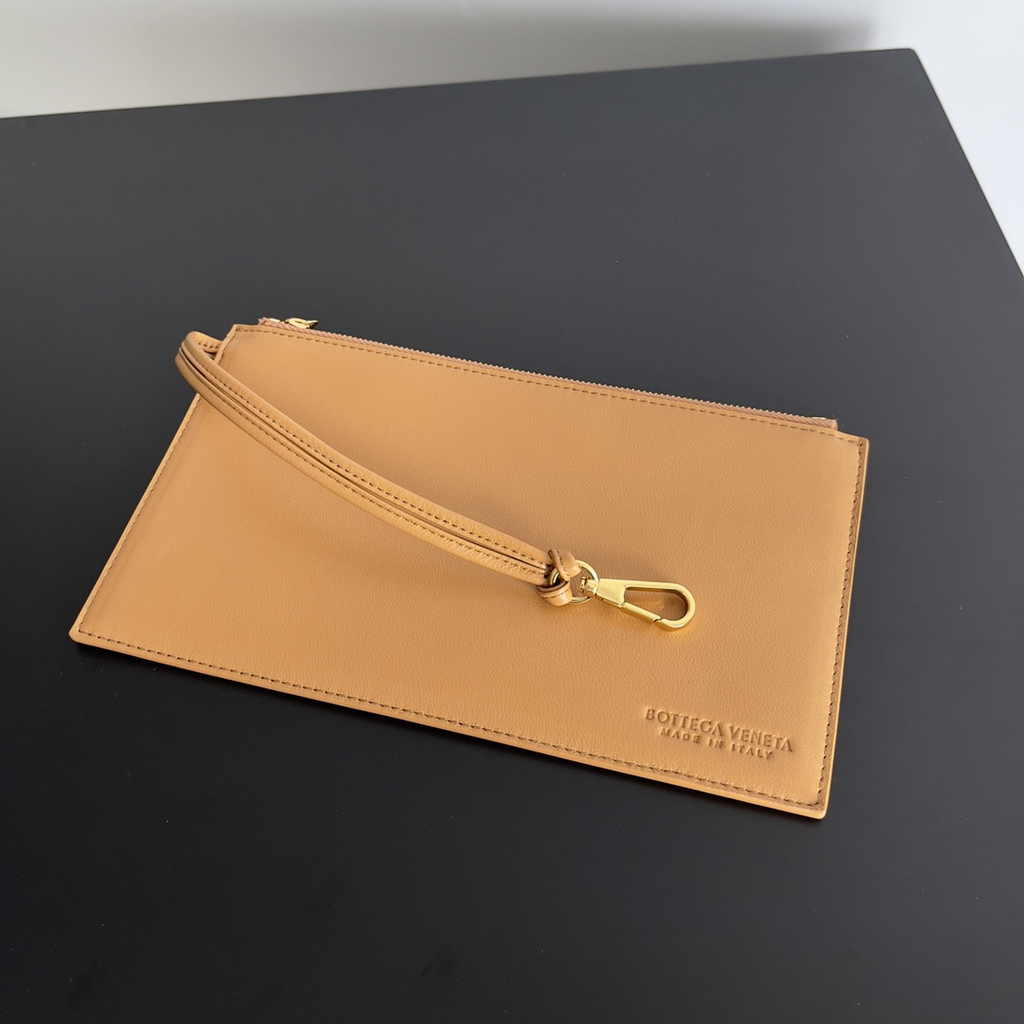 Bottega Veneta Large Cabat Bag 608811 Brown Lambskin leather