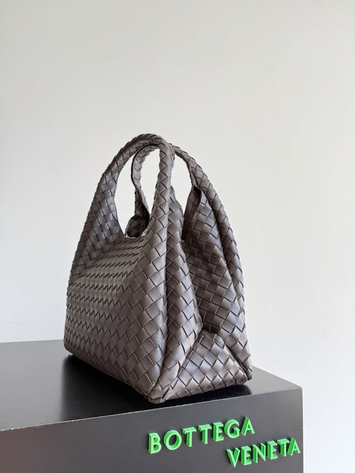 Bottega Veneta Large Campana Bag 844250 in Coffee