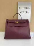 Bottega Veneta Large Ciao Ciao 826195 in Wine Red Calfskin