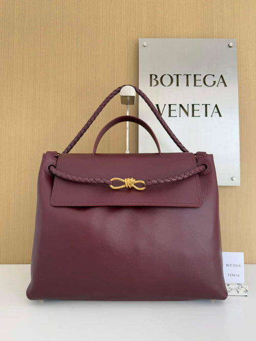 Bottega Veneta Large Ciao Ciao 826195 in Wine Red Calfskin