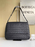 Bottega Veneta Large Cobble Messenger 755769 Calfskin Black