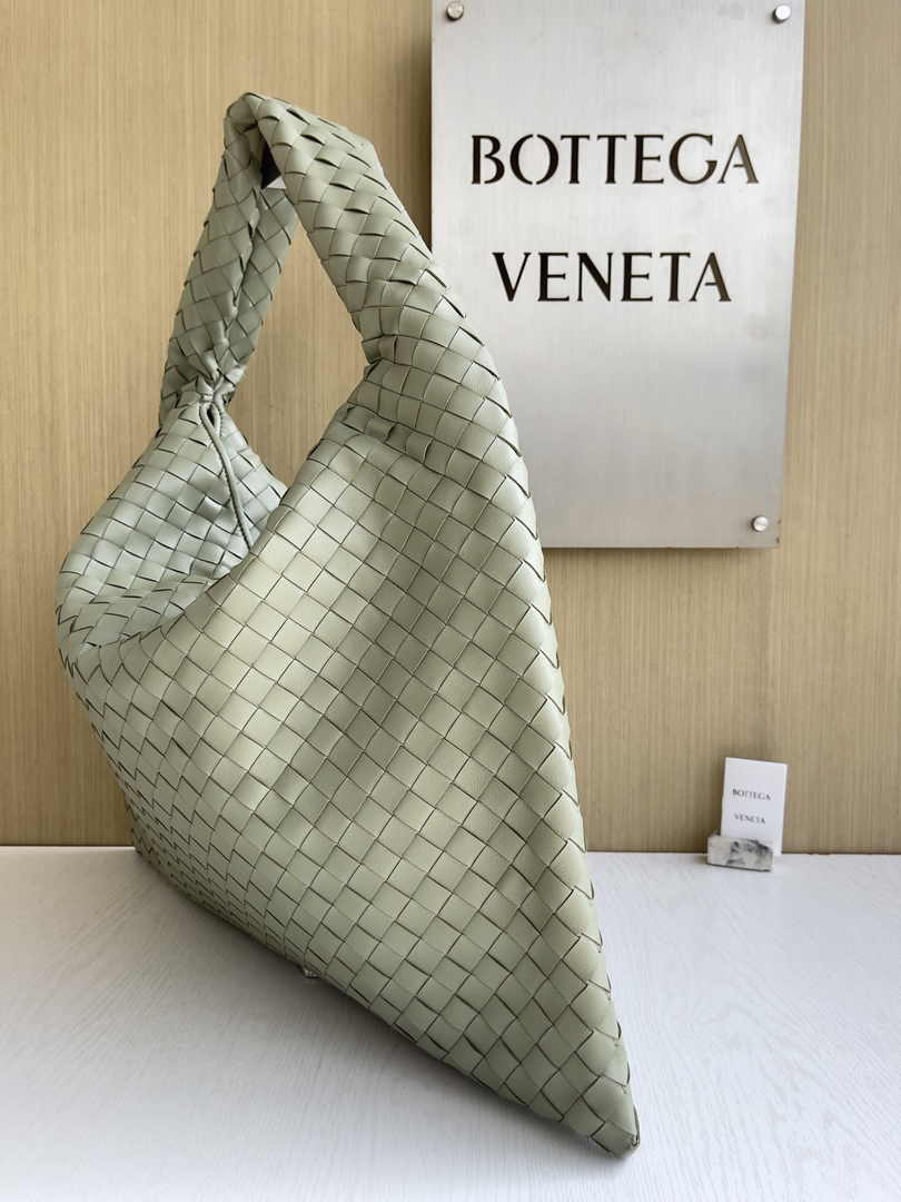 Bottega Veneta Large Hop Bag 763970 Calfskin Light Green