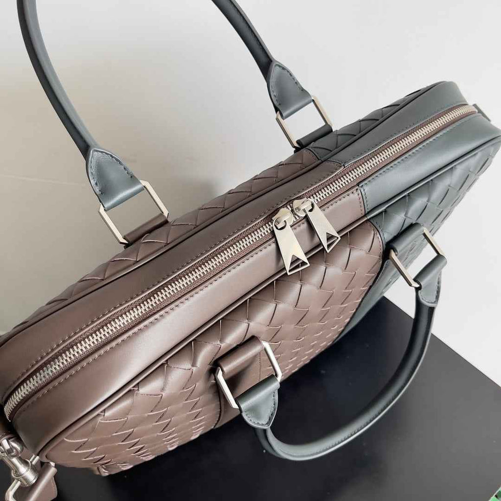 Bottega Veneta Large Intrecciato Briefcase 755128 Calfskin Brown
