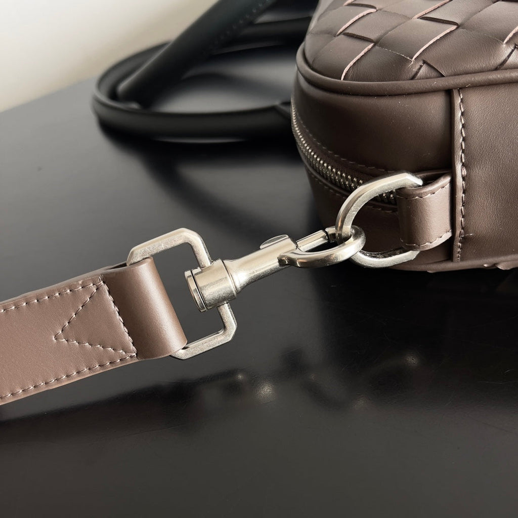 Bottega Veneta Large Intrecciato Briefcase 755128 Calfskin Brown