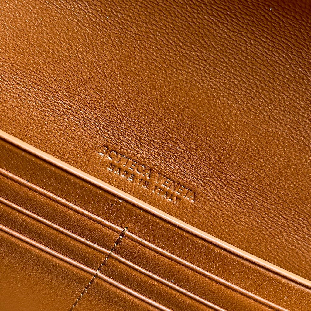 Bottega Veneta Long Clutch Andiamo With Handle 741511 Calfskin Tan