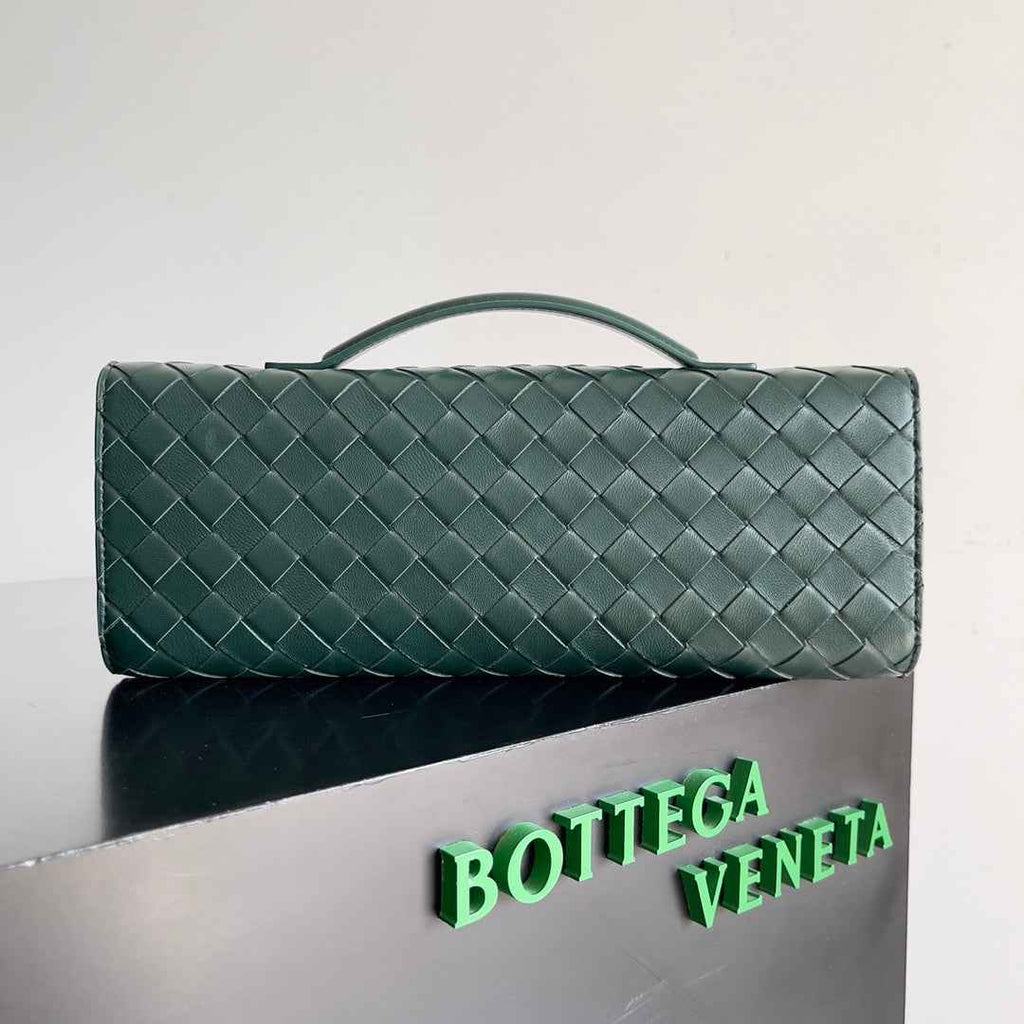 Bottega Veneta Long Clutch Andiamo With Handle 741511 Calfskin Green