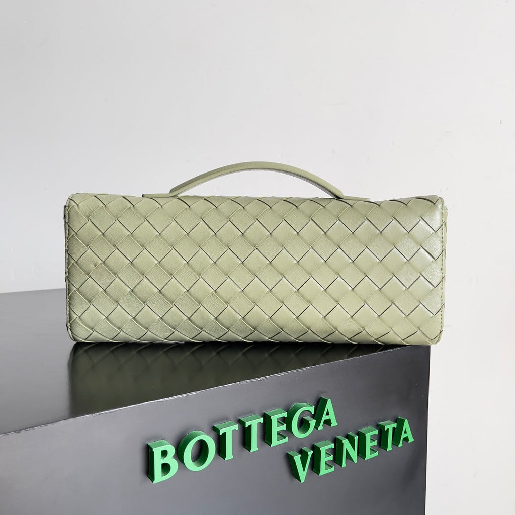 Bottega Veneta Long Clutch Andiamo With Handle 741511 Calfskin Light Green