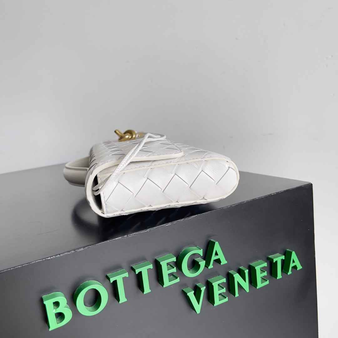 Bottega Veneta Long Clutch Andiamo With Handle 741511 Calfskin White
