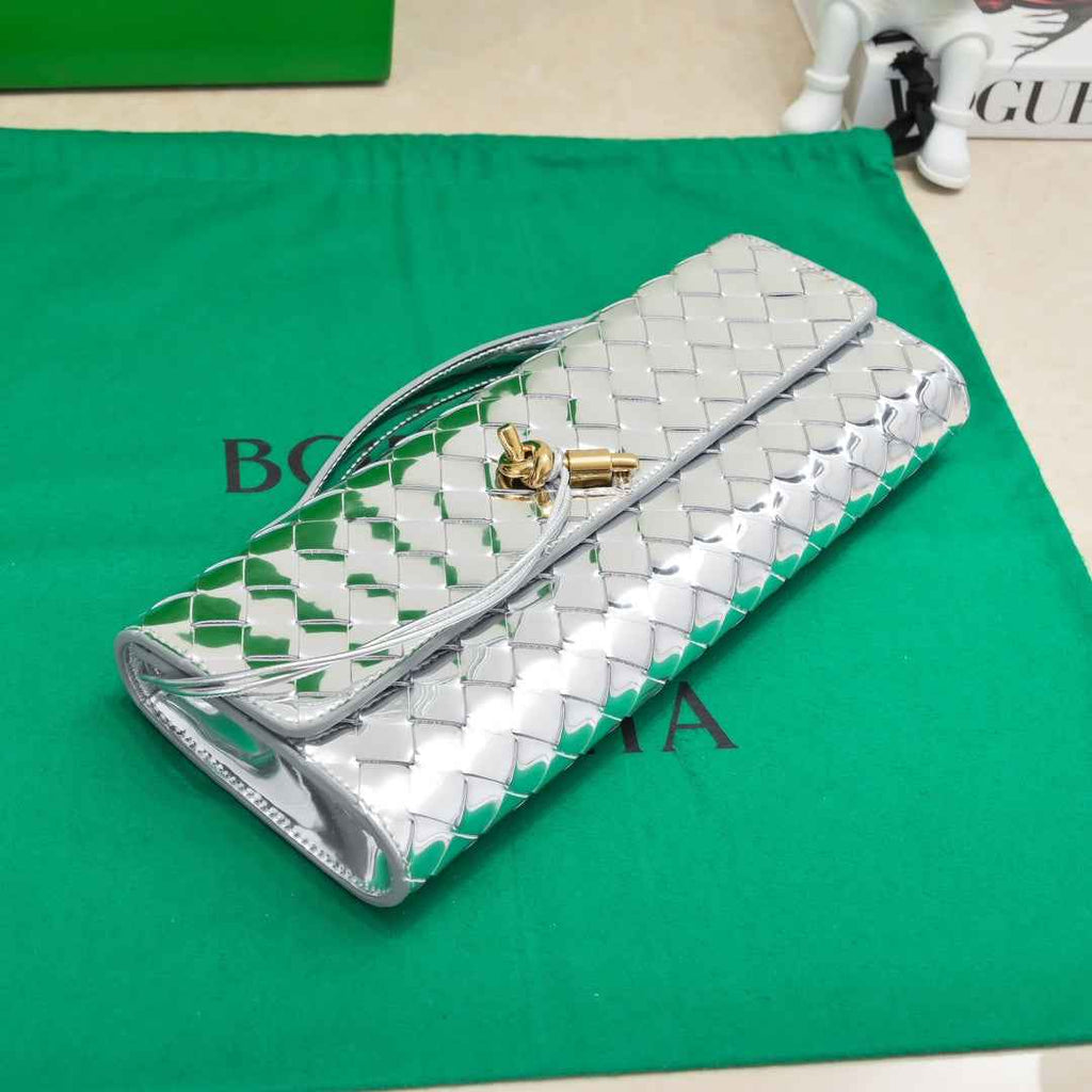 Bottega Veneta Long Clutch Andiamo With Handle 741511 Calfskin Silver