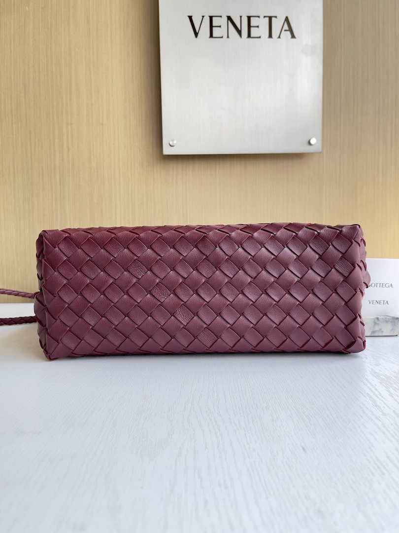 Bottega Veneta Medium Andiamo Bag 743572 Lambskin Wine Red