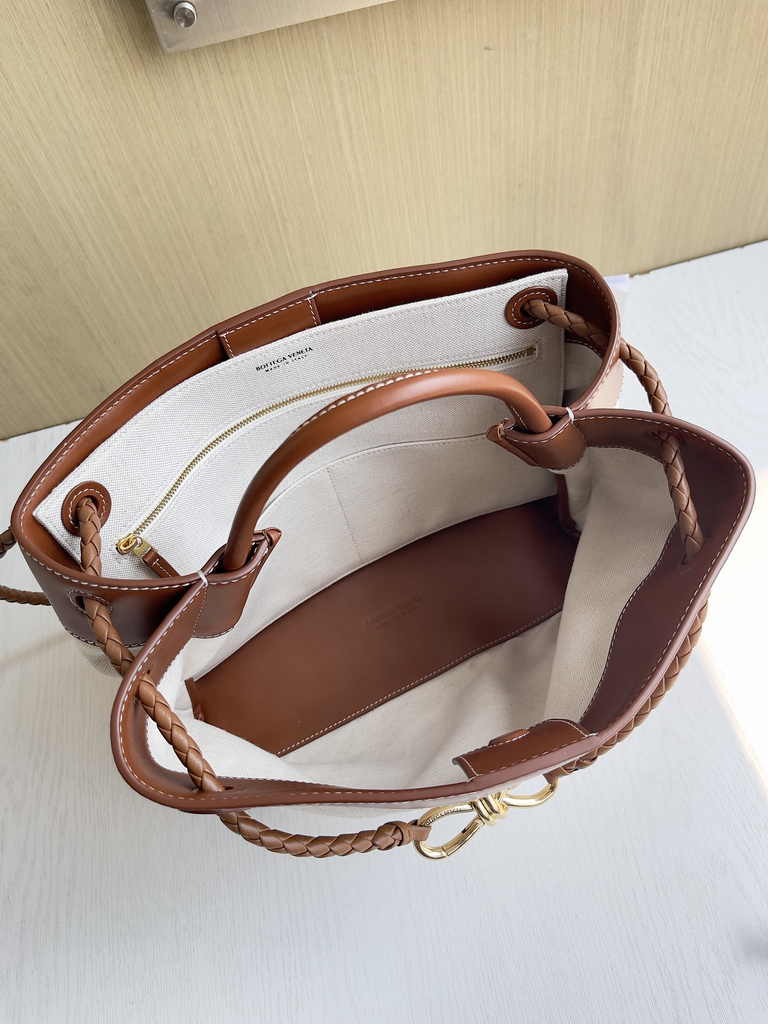 Bottega Veneta Medium Andiamo Bag 743572 Cotton Brown