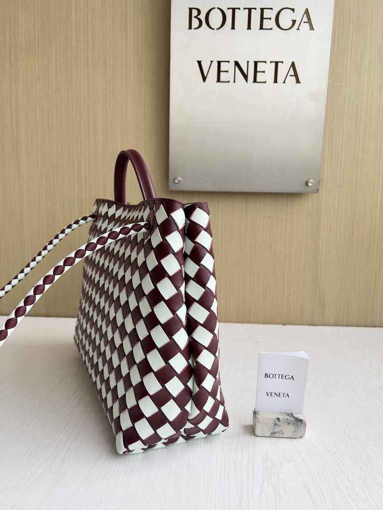 Bottega Veneta Medium Andiamo Bag 743572 Lambskin White Red