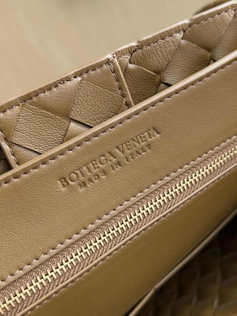 Bottega Veneta Medium Andiamo Bag 743572 Calfskin Tan