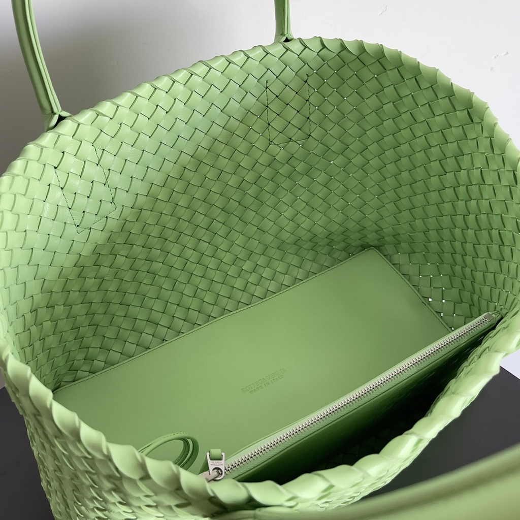 Bottega Veneta Medium Cabat Bag 608810 Green lambskin leather