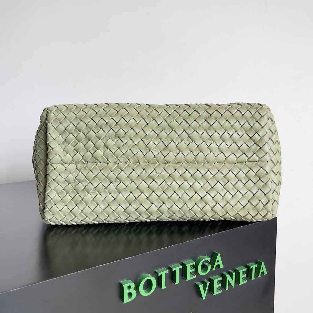 Bottega Veneta Medium Cabat Bag 608810 light green lambskin leather