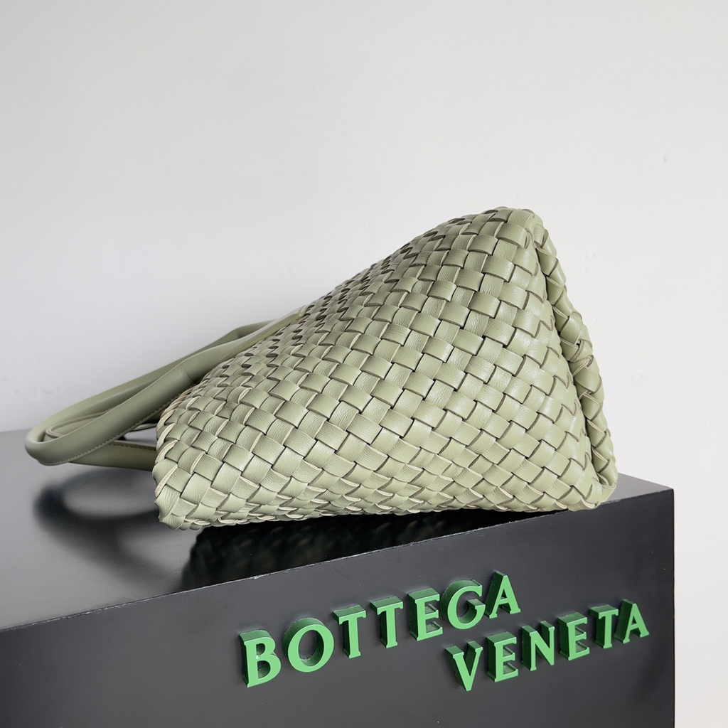 Bottega Veneta Medium Cabat Bag 608810 light green lambskin leather