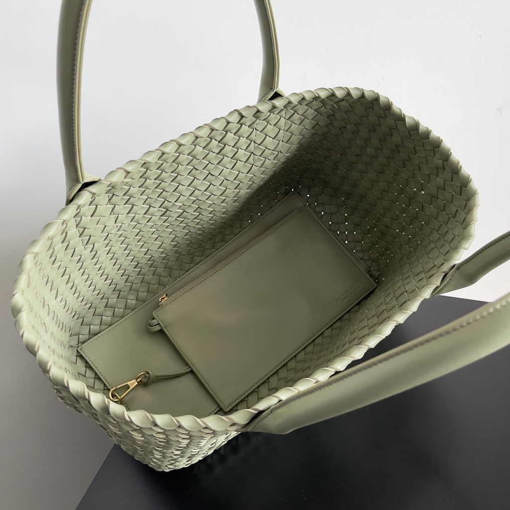 Bottega Veneta Medium Cabat Bag 608810 light green lambskin leather