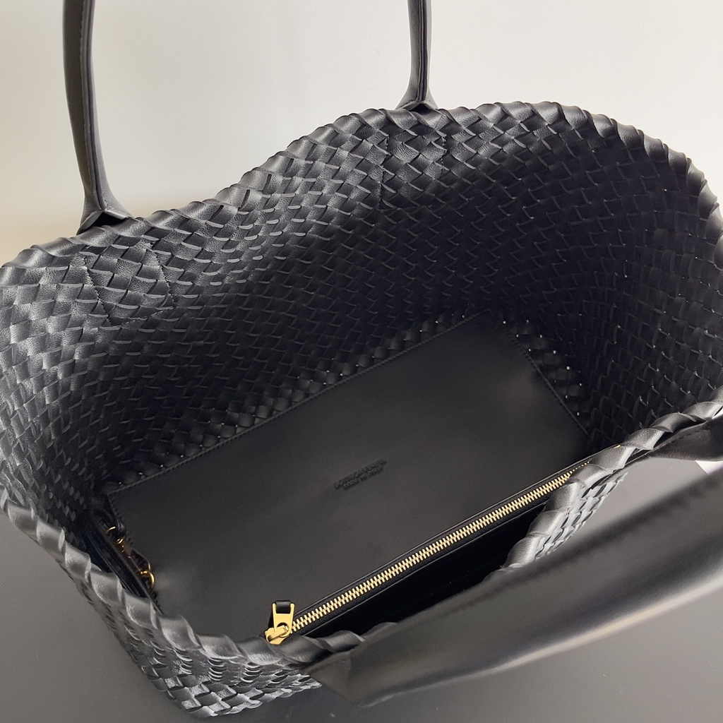 Bottega Veneta Medium Cabat Bag 608810 Black lambskin leather