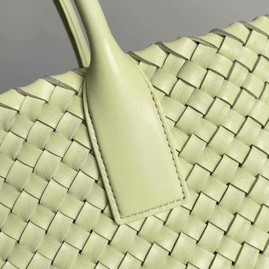 Bottega Veneta Medium Cabat Bag 608810 Yellow lambskin leather