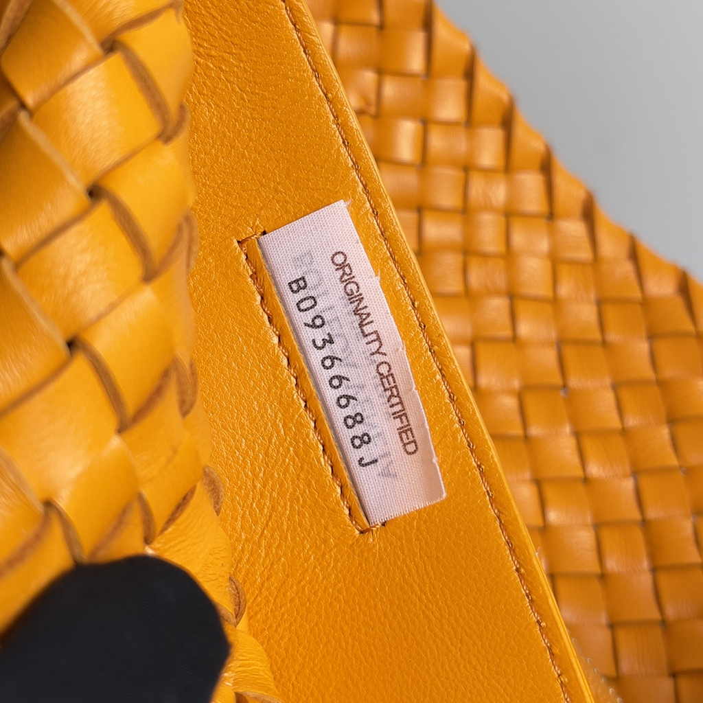 Bottega Veneta Medium Cabat Bag 608810 Orange lambskin leather