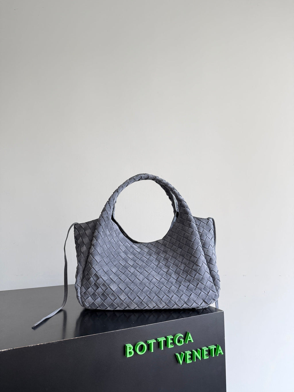 Bottega Veneta Medium Campana Bag 844249 in Suede Blue