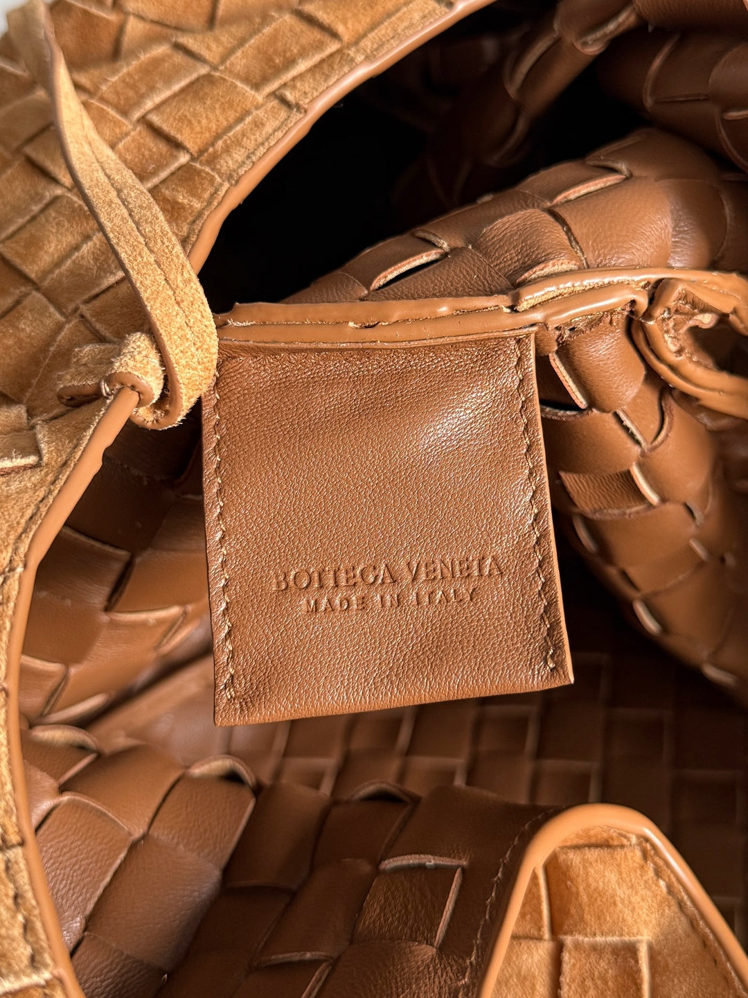 Bottega Veneta Medium Campana Bag 844249 in Suede Brown