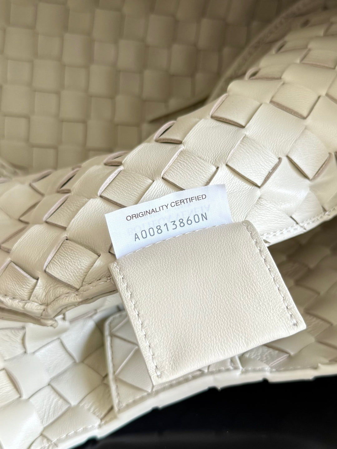 Bottega Veneta Medium Campana Bag 844249 in Beige