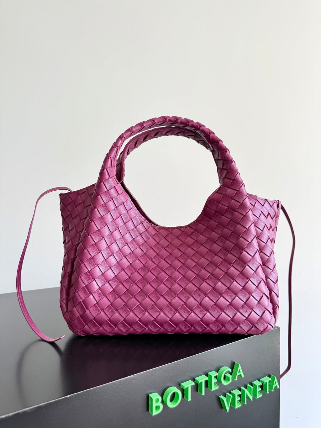 Bottega Veneta Medium Campana Bag 844249 in Purple