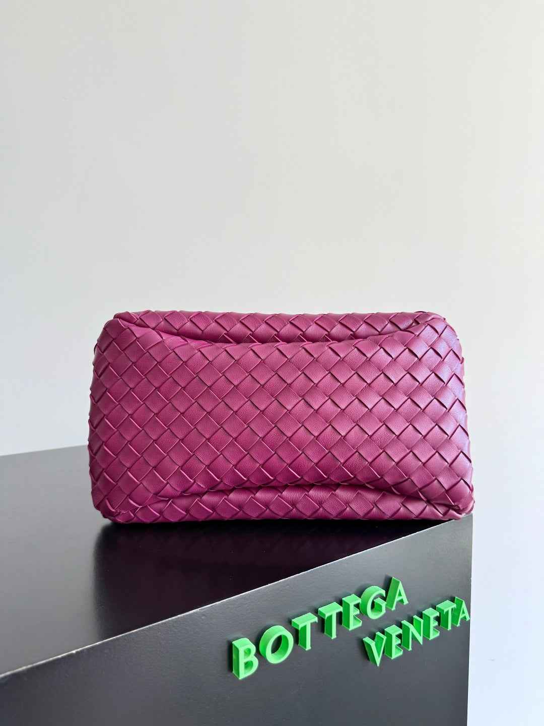 Bottega Veneta Medium Campana Bag 844249 in Purple