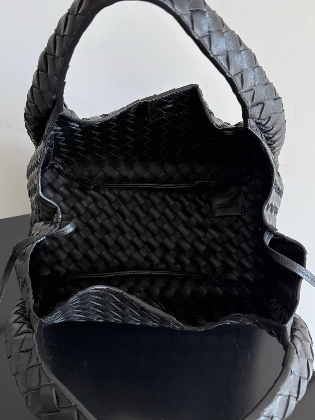 Bottega Veneta Medium Campana Bag 844249 in Black