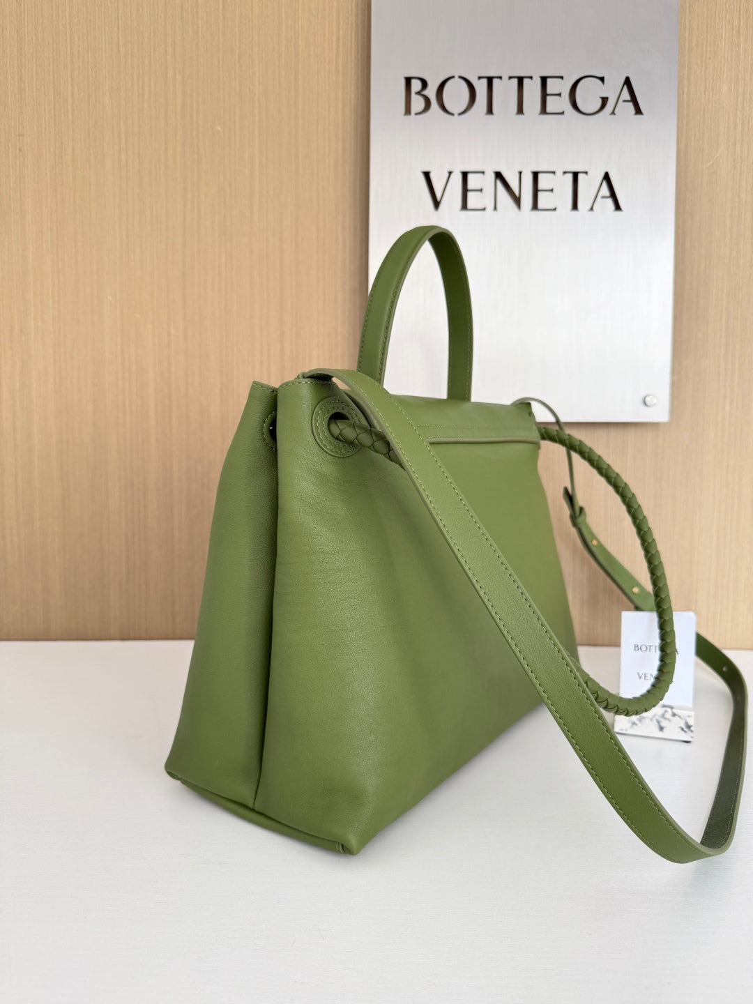 Bottega Veneta Medium Ciao Ciao 817231 in Green Calfskin
