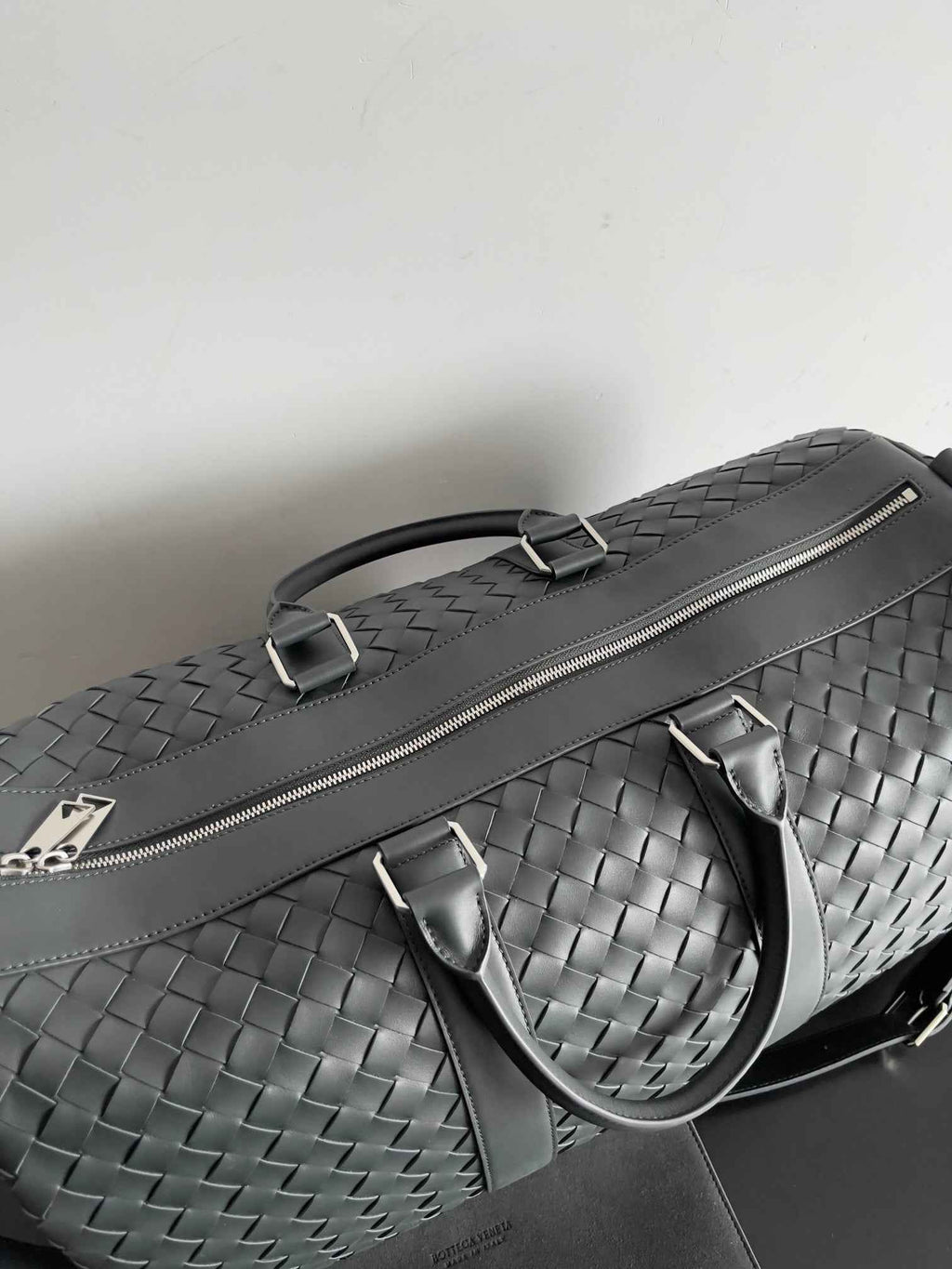 Bottega Veneta Medium Intrecciato Duffle 650066 Calfskin Green