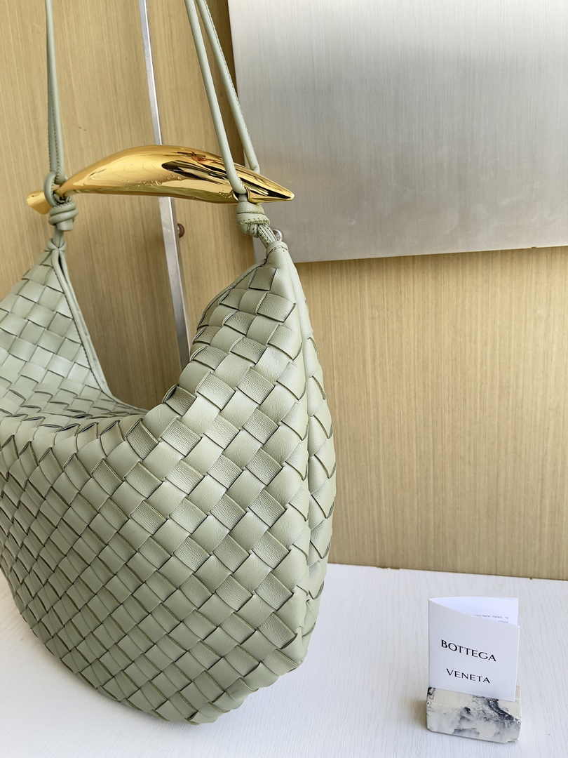 Bottega Veneta Medium Sardine 754988 Lambskin Light Green