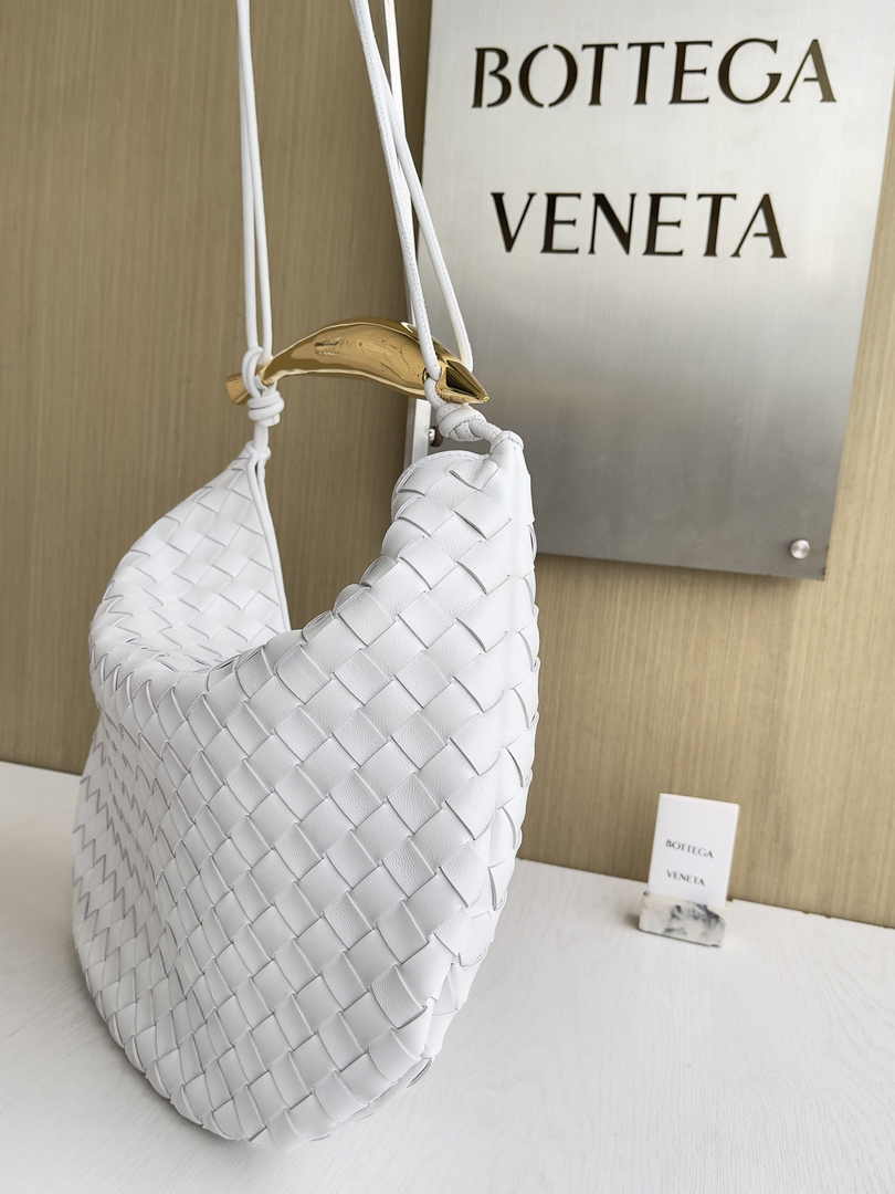 Bottega Veneta Medium Sardine 754988 Lambskin White