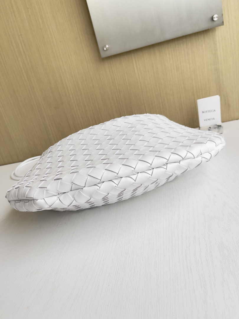 Bottega Veneta Medium Sardine 754988 Lambskin White