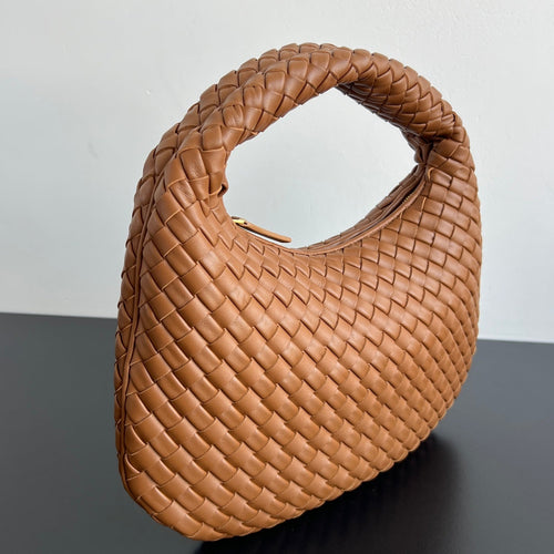 Bottega Veneta Medium Veneta Bag 856737 in Brown