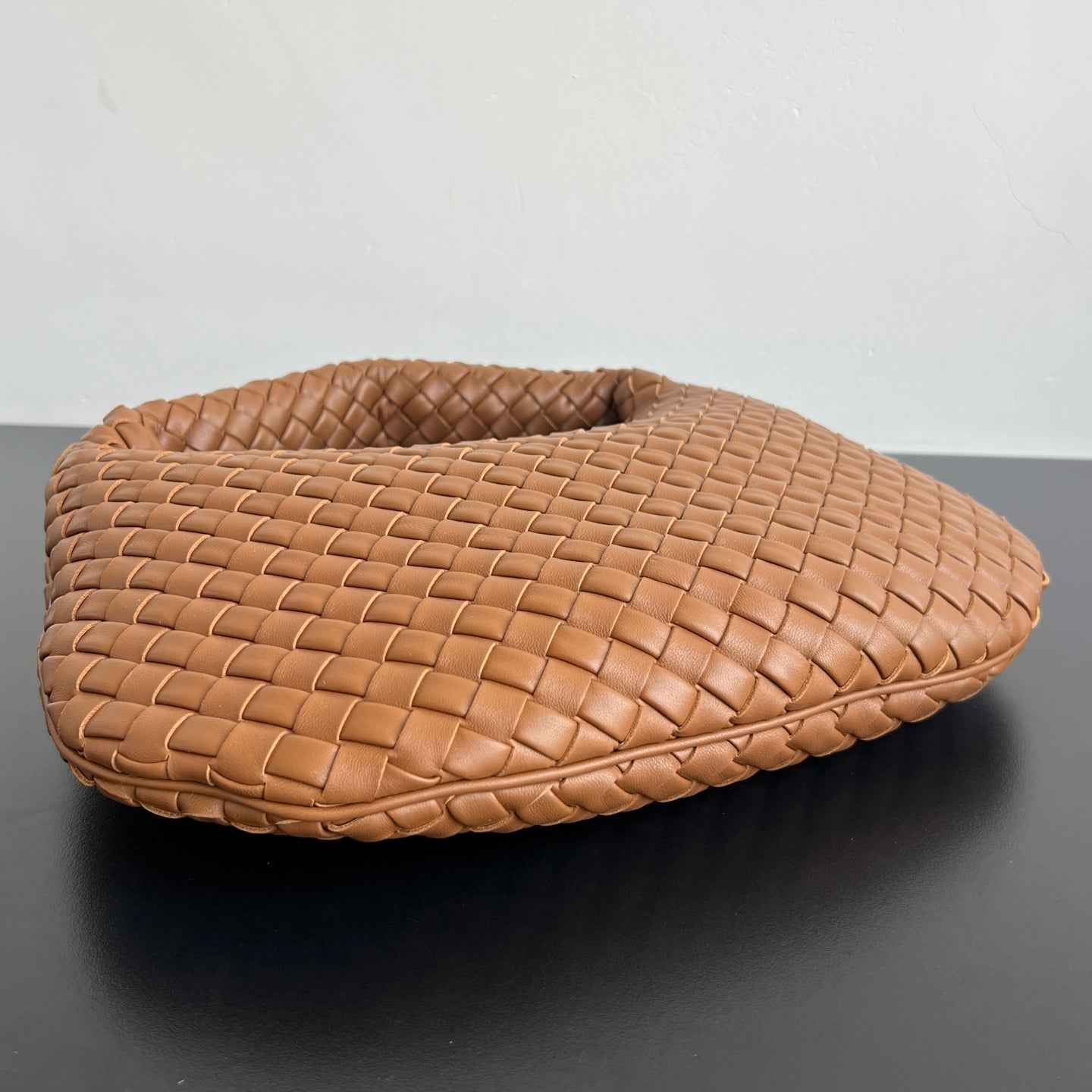 Bottega Veneta Medium Veneta Bag 856737 in Brown