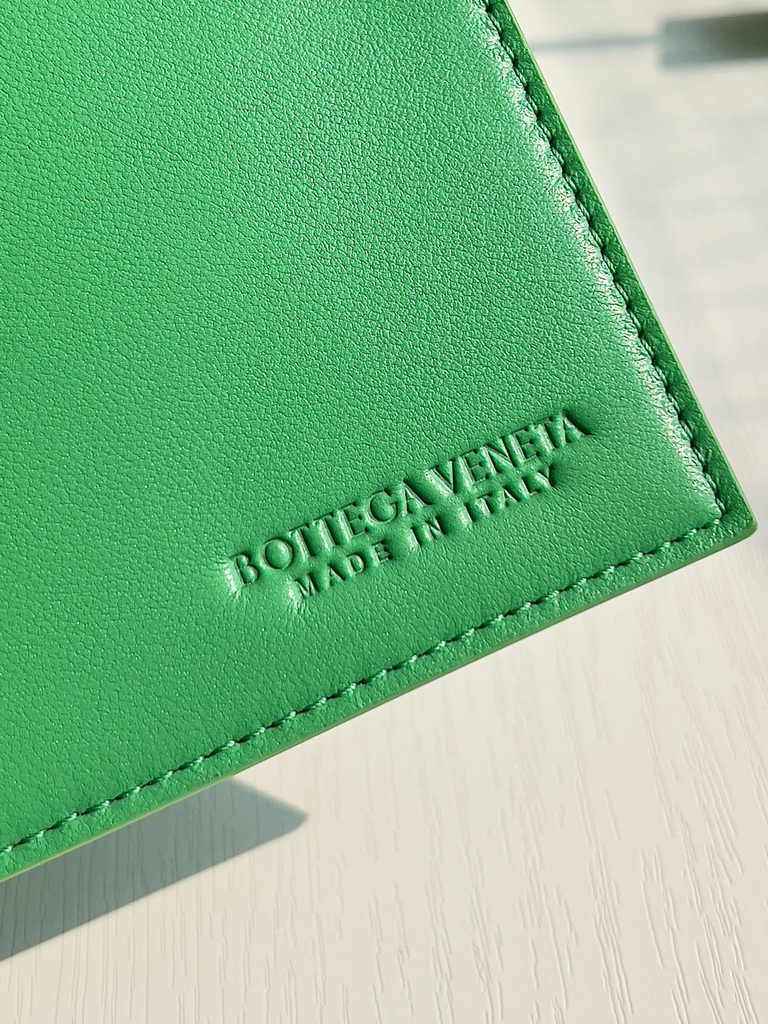 Bottega Veneta Mini Cabat 709464 green Intreccio lambskin leather