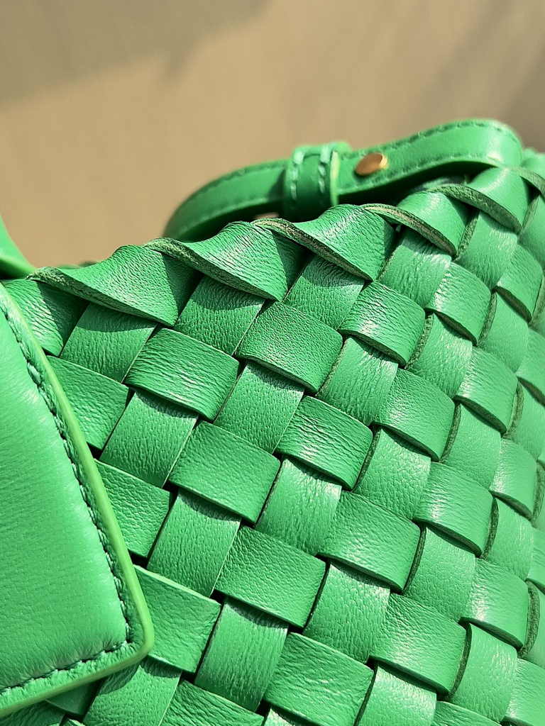Bottega Veneta Mini Cabat 709464 green Intreccio lambskin leather