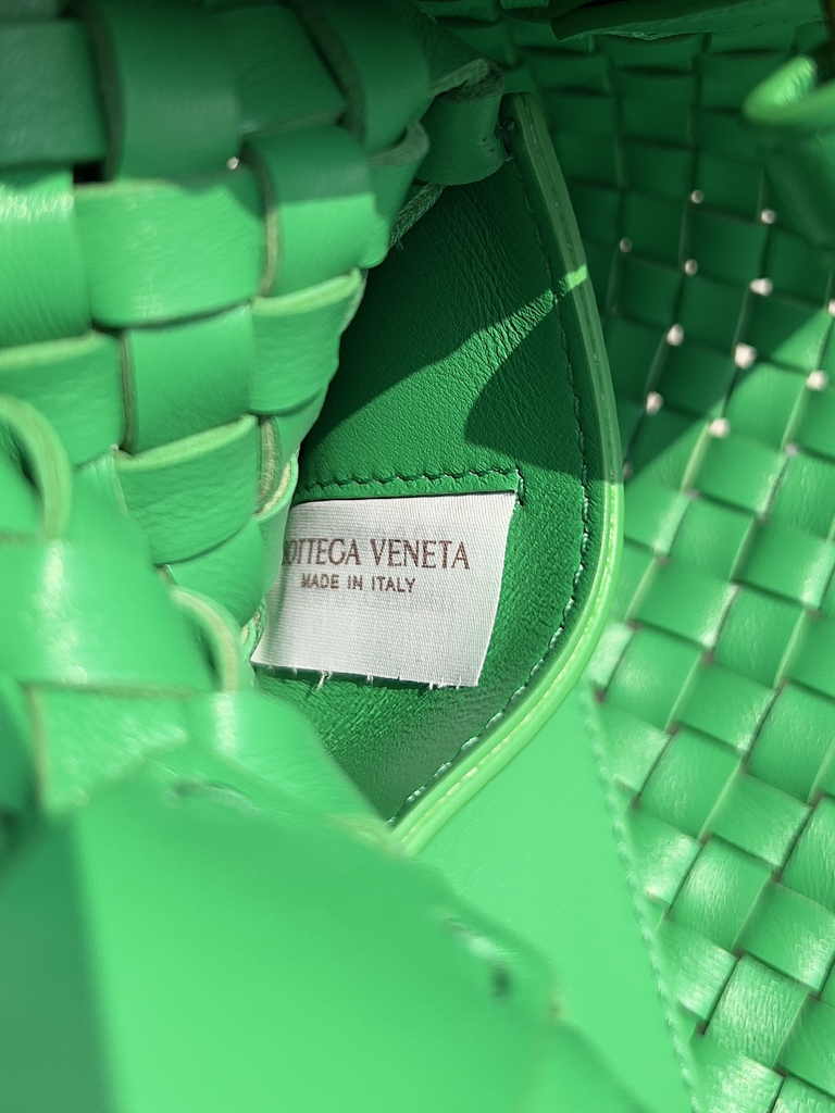 Bottega Veneta Mini Cabat 709464 green Intreccio lambskin leather