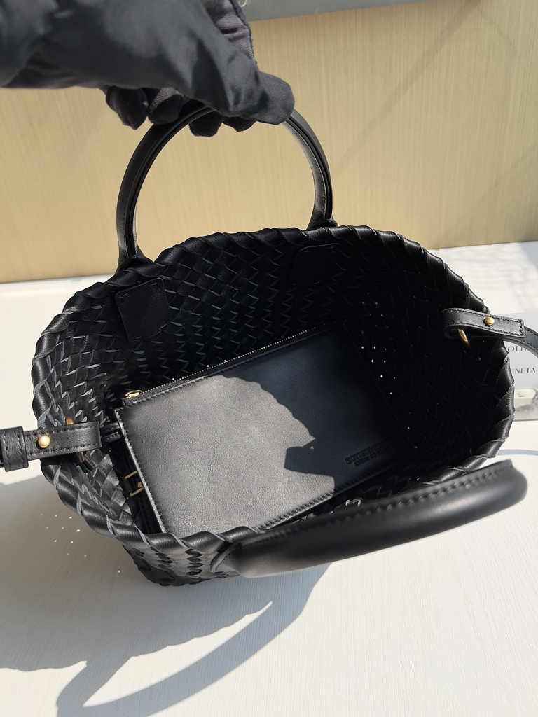 Bottega Veneta Mini Cabat 709464 Intreccio lambskin leather Black