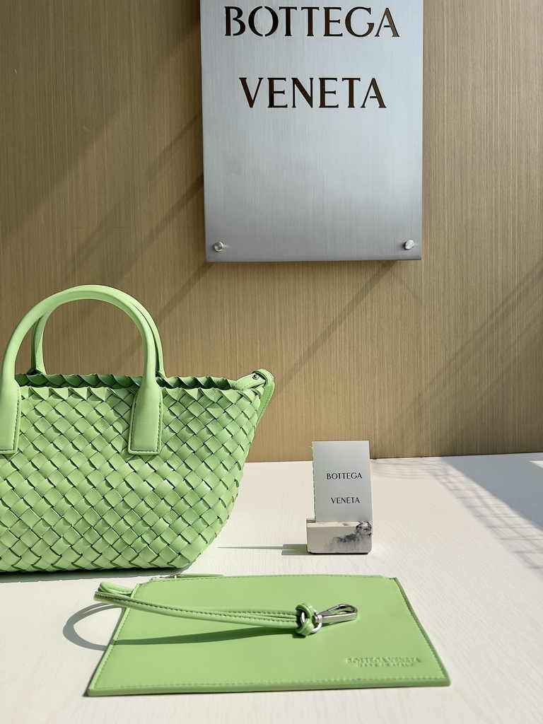 Bottega Veneta Mini Cabat 709464 Light green Intreccio lambskin leather