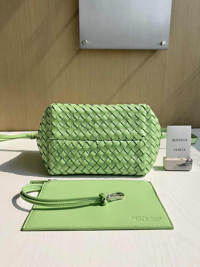 Bottega Veneta Mini Cabat 709464 Light green Intreccio lambskin leather