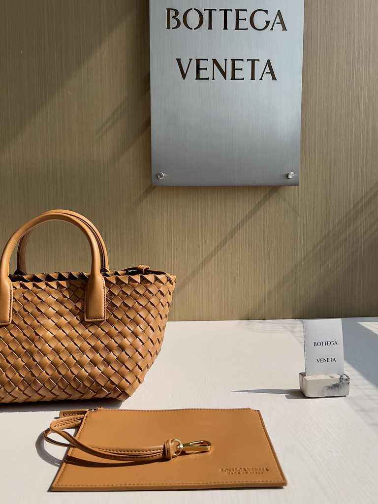 Bottega Veneta Mini Cabat 709464 brown Intreccio lambskin leather