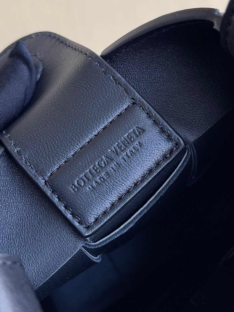 Bottega Veneta Mini Cassette Cross-Body Bag 729298 Calfskin Black