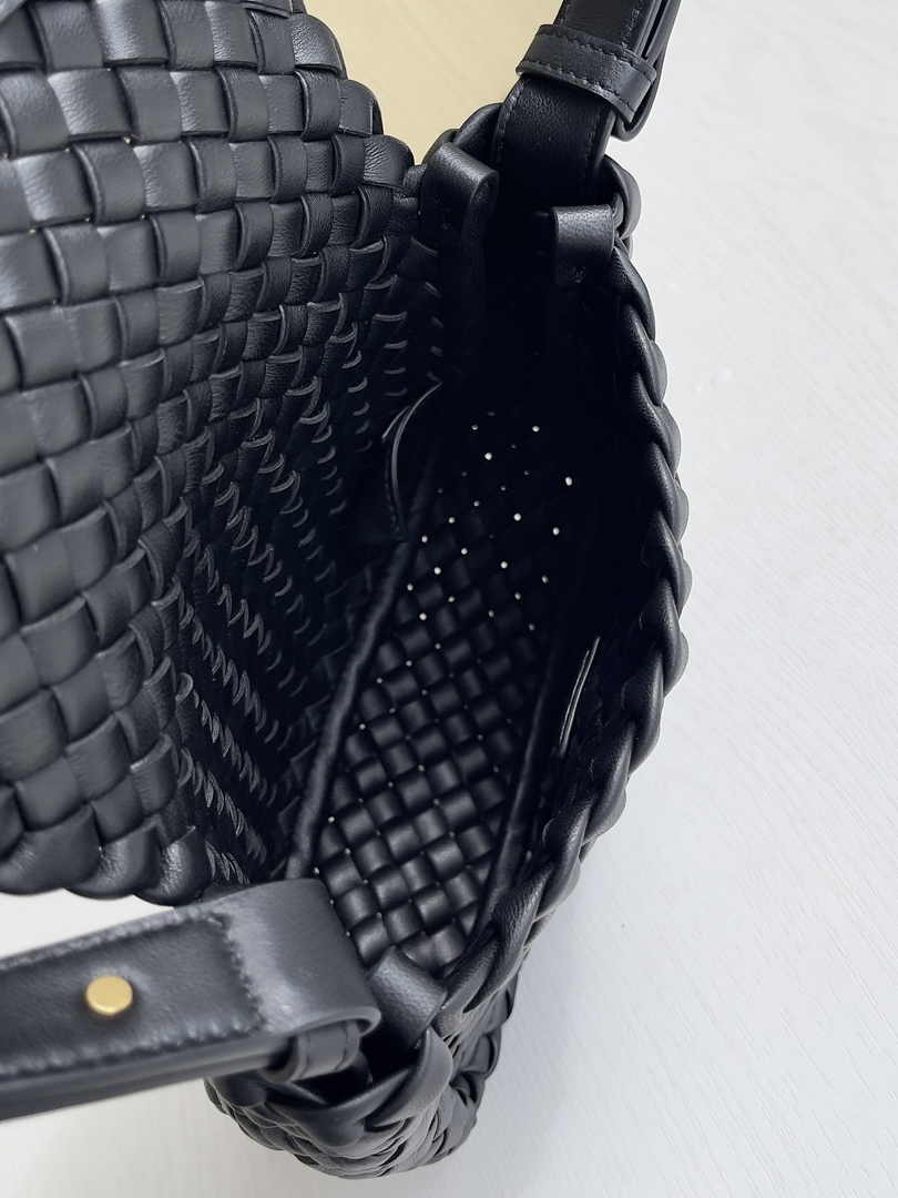 Bottega Veneta Mini Cobble Shoulder Bag 762711 Lambskin Black