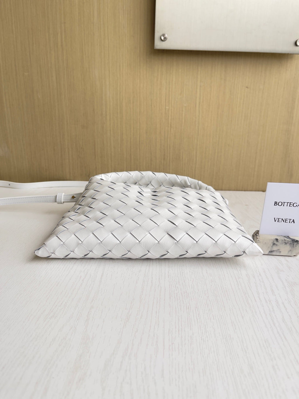 Bottega Veneta Mini Hop 777586 Calfskin White